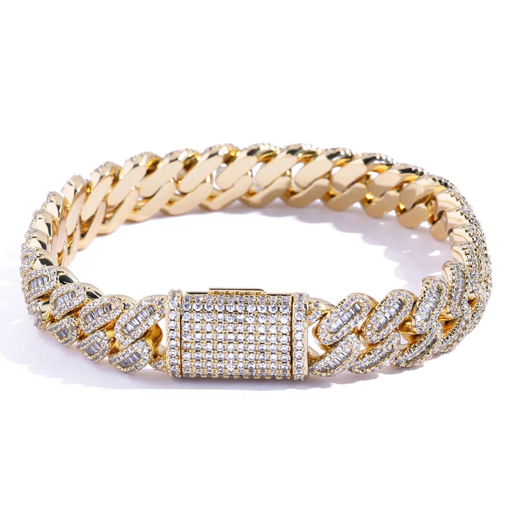 AV cuban Link Chain Bracelet
